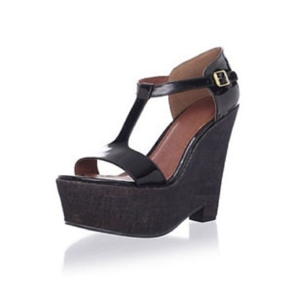 Elizabeth and James Sanda T-Strap Wedge Black 7.5B